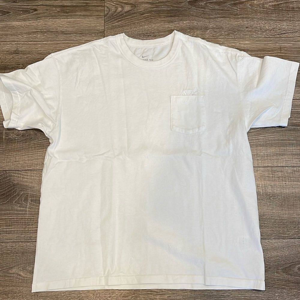 The Nike Tee White Size Large